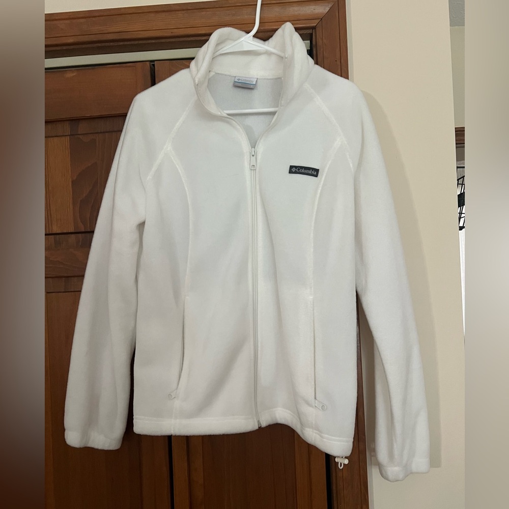 Columbia Soft White Zip-Up Jacket